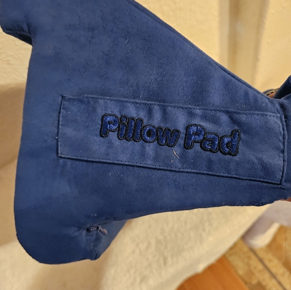 Blue Flippy Soft For Ipad/tablet/ Laptop/ Books/ Magazines - Picture 2 of 3